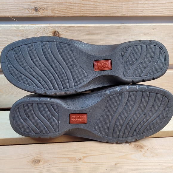 Tender tootsie sandals women size 11M - Picture 7 of 8